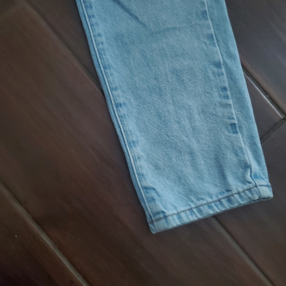 Adika Two-Tone High Rise Jeans in Light Blue and White - Picture 2 of 6